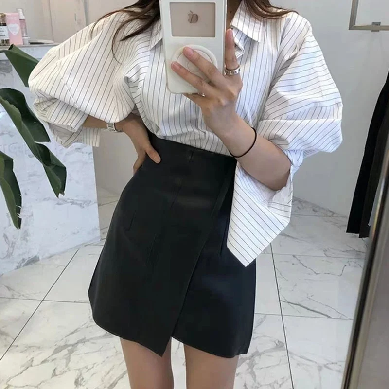 

New 2022 Summer Womens Leather Skirt Pu Leather Black White High Waist Short Asymmetric Skirt Woman Sexy Slim Mini Skirts Female