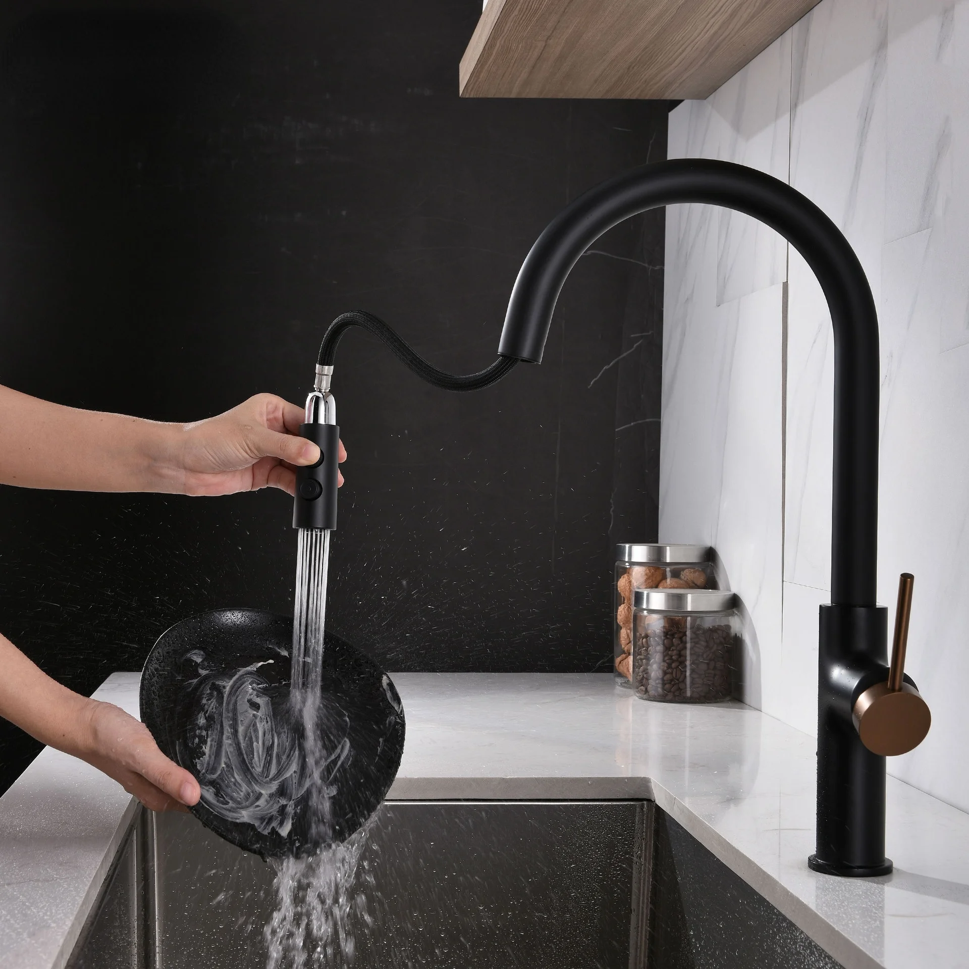 Hot and Cold 360 Degree Swivel Sink Faucet Black Kitchen Faucet with Pull-out Kitchen Faucet