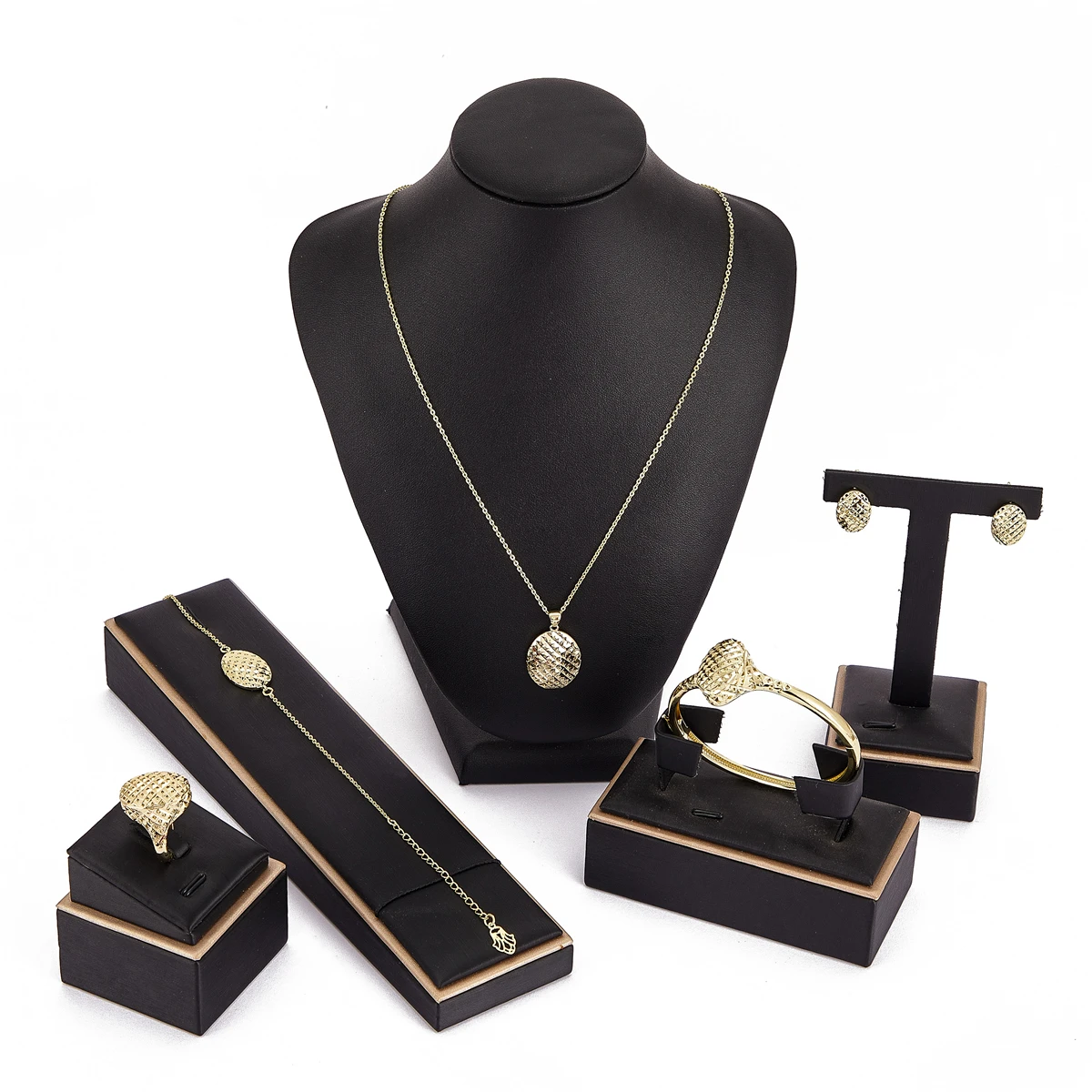 Traditional Jewelry Set 14k Gold Plated Copper Metal Simple Necklace Earrings Women\'s Rings Brida Jewelry Set