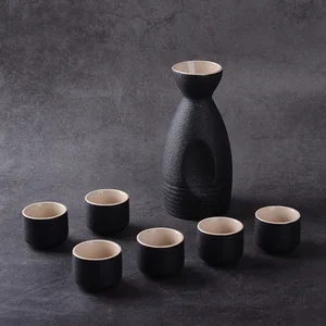 Ensemble de tasses en céramique à saké japonais les plus vendus Bouteille de vin en grès noir Tasse de bouteille à vin 7 pièces/ensemble 10 meilleures bouteilles de vin en vente - No 4