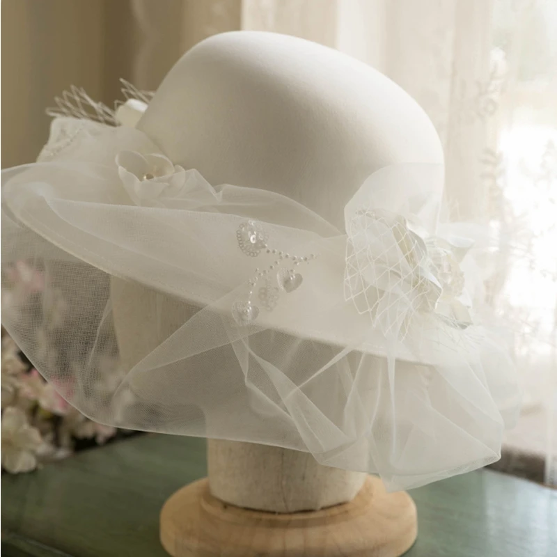 White Wedding Party Formal Hat Elegant Bridal Hair Accessories Rose Petal Beads Bride Sun Hat with Veil свадебные аксессуары