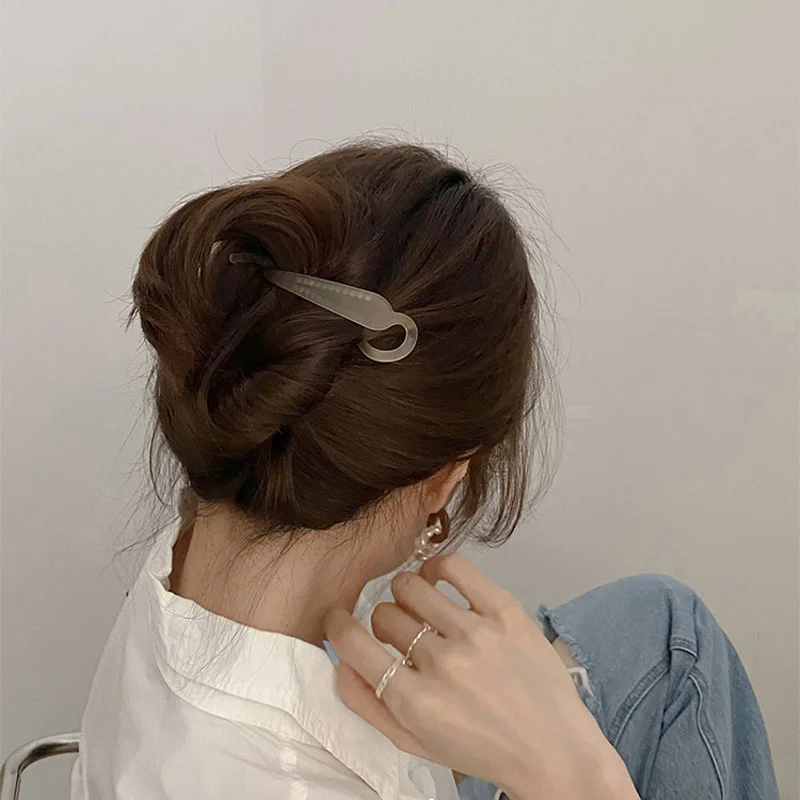 New Design Plastic Twist Hair Clamp Solid Hair Pin Simple Claw Barrettes Fashion Hair Styling Clip Pins Can Hold Long Thick Hair