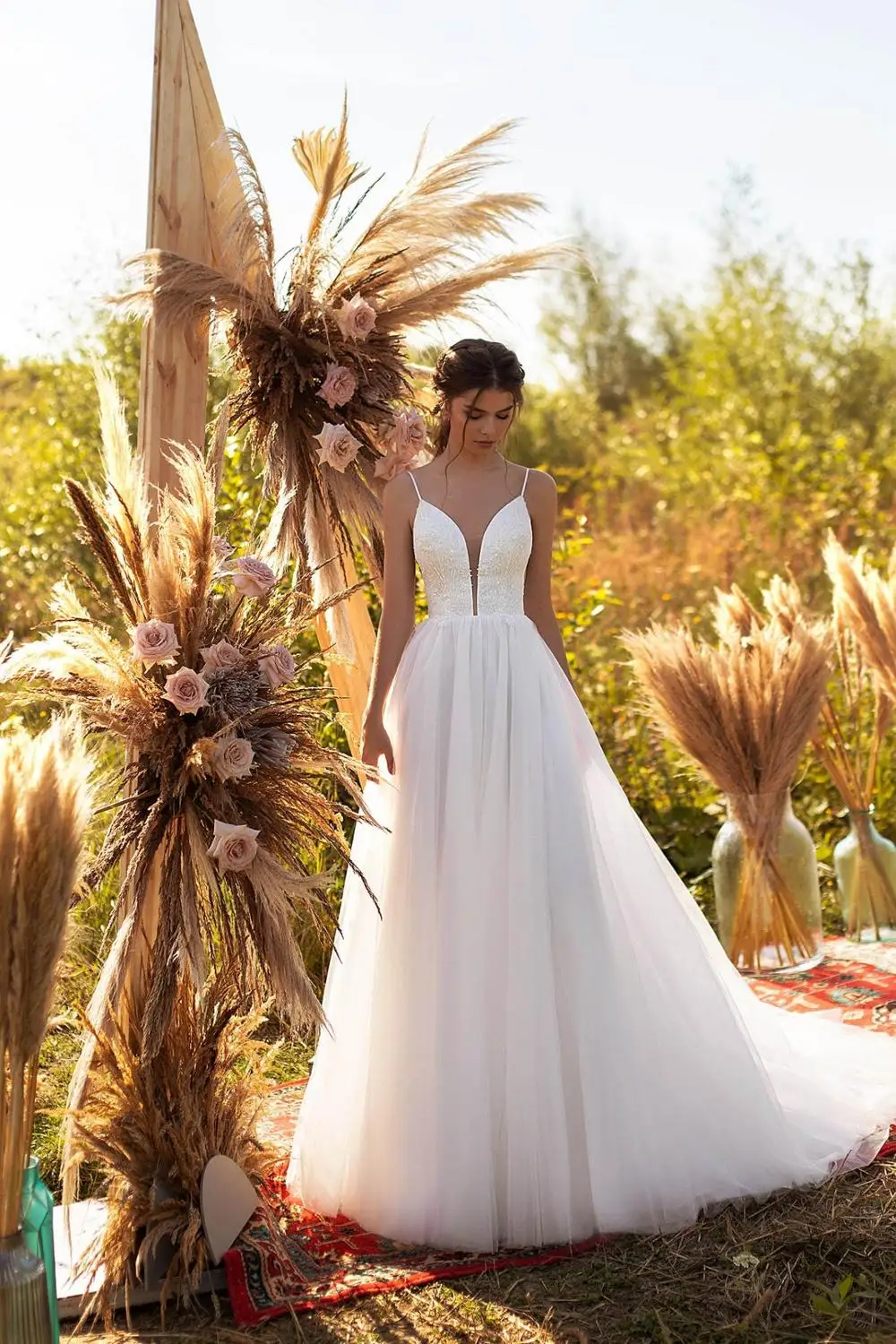 Vestido de casamento simples na praia, decote em v, cinta esparguete, vestido de noiva, marfim branco, elegante, 2024