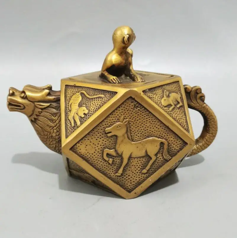 

China brass twelve zodiac flagon crafts statue