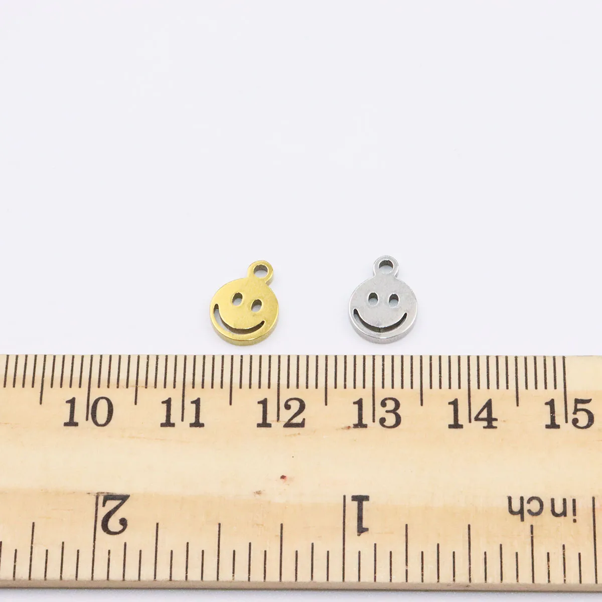 10pcs 8mm Stainless Steel High Quality Smile Charms Pendant DIY Necklace Earrings Bracelets Unfading Colorless 2 Colors