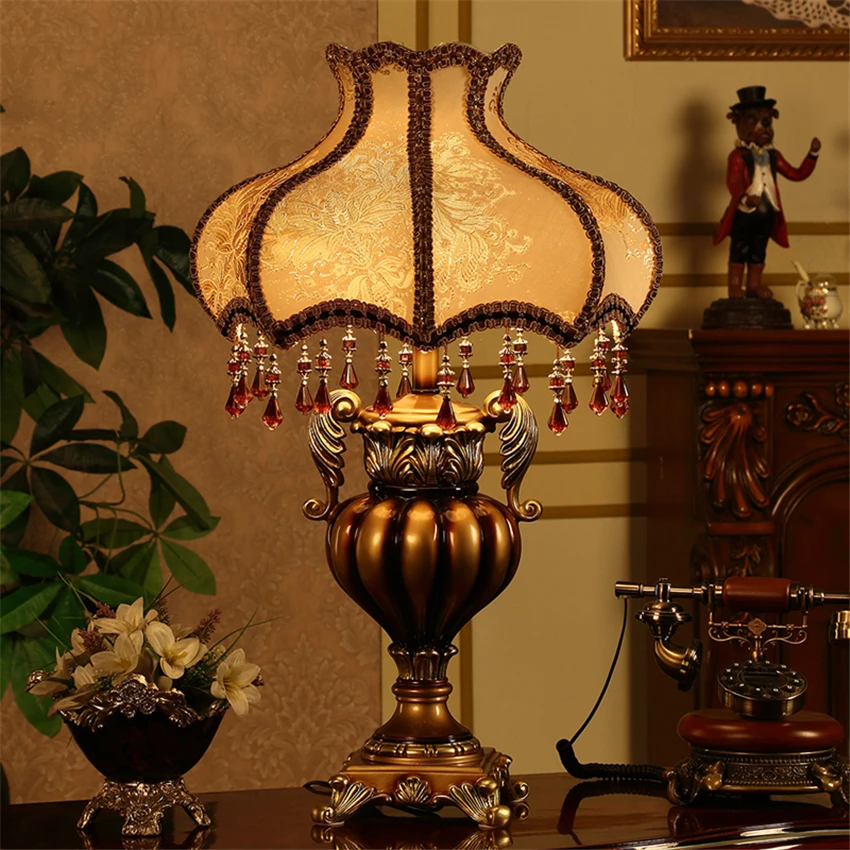 

European Court Luxury Table Lamps Living Room American Desk Sofa Fabric Table Lights Dimmable Bedroom Bedside Deco Fixtures