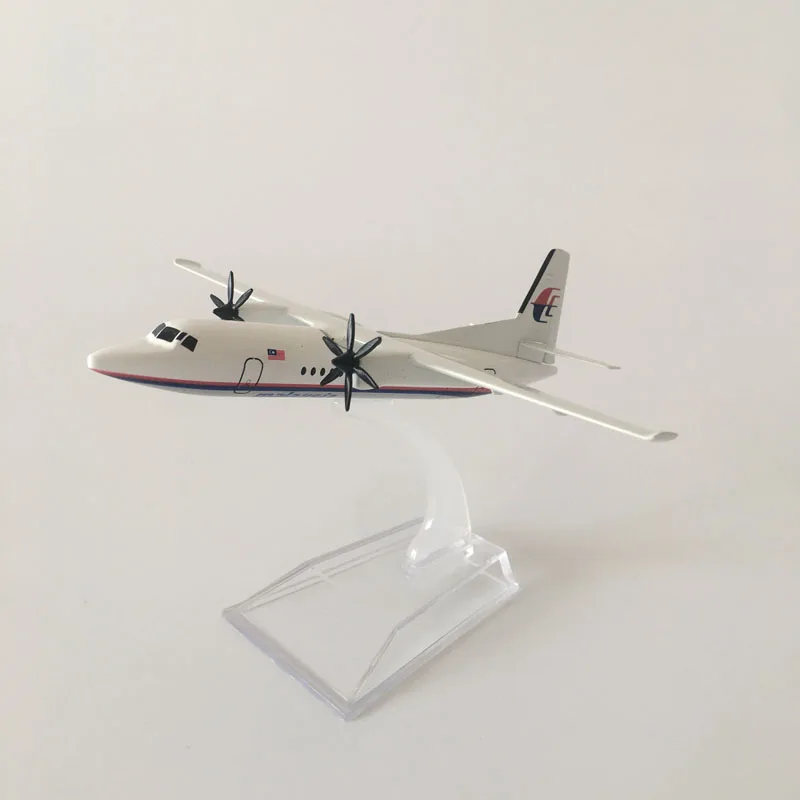 JASON TUTU 16 cm Malaysia Airlines Fokker FK-50 Vliegtuig Vliegtuig Modelvliegtuigen Model Diecast Metaal 1/400 Schaal Vliegtuigen