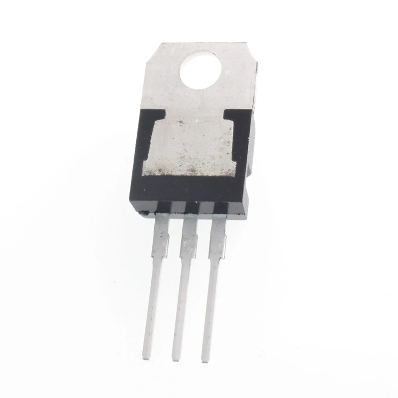 10PCS/LOT L7812 L7812C L7812CV 1.5A/12V TO-220 New and Original IC Chipset MOSFET MOSFT TO220 Three-Terminal Voltage Stabilizer