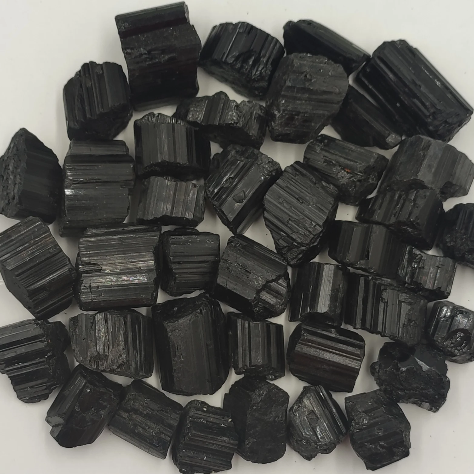 100g/Pack Lot Natural Black Tourmaline  Raw Stone Quartz Rough Crystal  Healing Mineral Specimen Gemstone Reiki Bulk