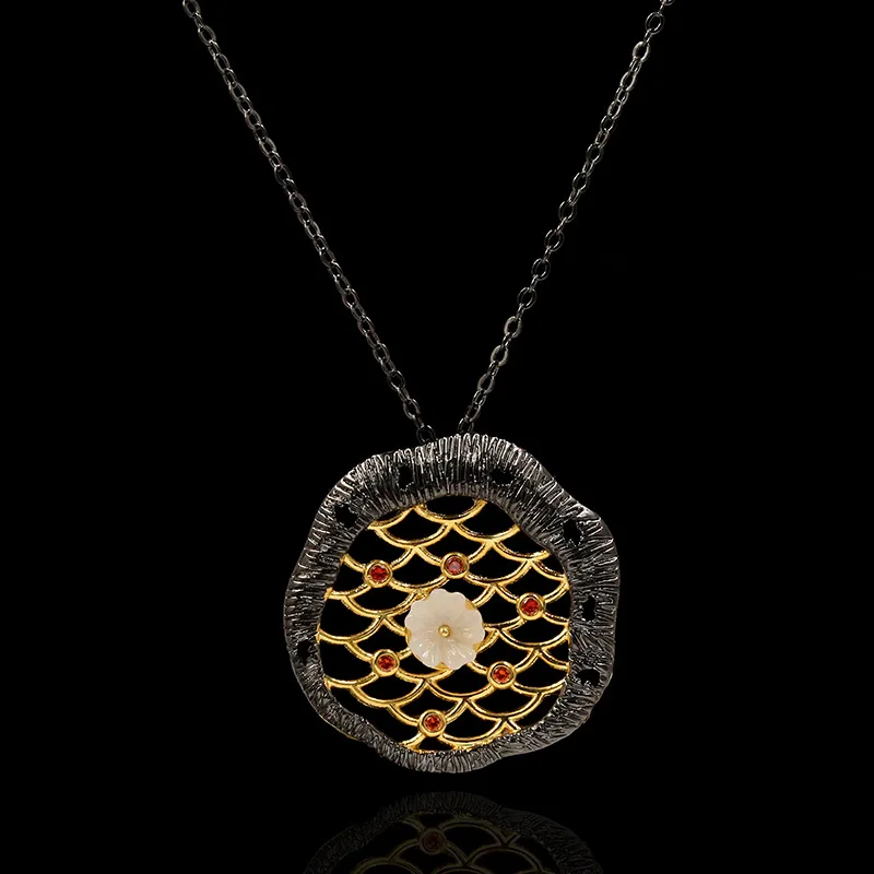 Hot Sale Black Gold Two-Tone Line Gemstone Flower Bud Necklace For Women Wedding Party Engagement Travel Jewelry Gift