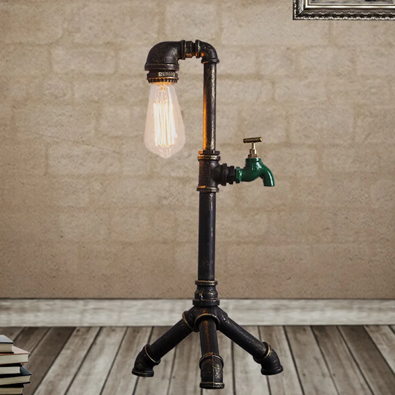 American Industrial Steam Punk Table Light Restaurant Study Cafe Desktop Water Pipe Iron Desk Lamp Loft Vintage Light