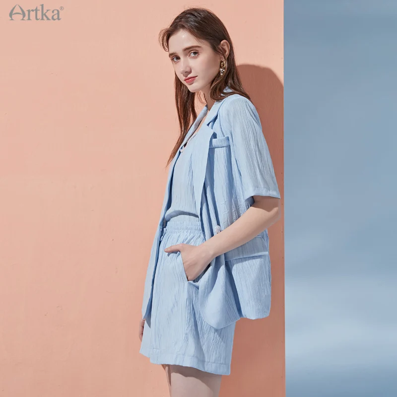 ARTKA 2021 Summer New Fashion OL Style Blazer Suit Casual Three Piece Set Women High Waist Shorts Camis Tanks Suit RA29012X