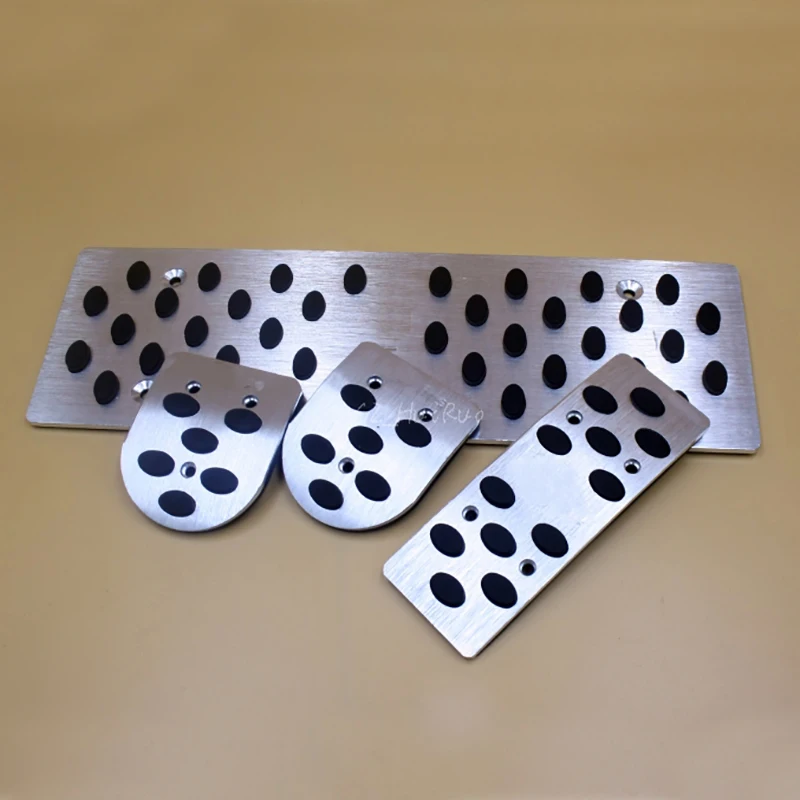 New Aluminium Alloy Foot Pedal Rest Plate MT Accelerator Brake Pedals for Audi A4 A5 A6 A8 B7 B8 Q5 Sline 4PCS