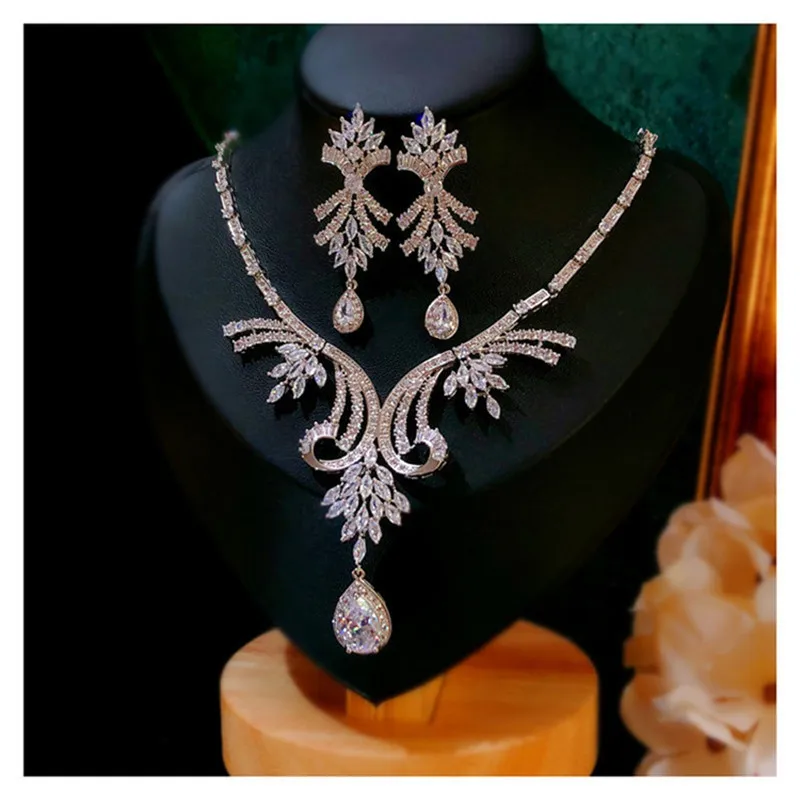 CC Jewelry Set Stud Earrings and Necklace 100% Handmade Wedding for Bridal Pendant Luxury Bijoux Leaf Water Drop Shape CCAS226