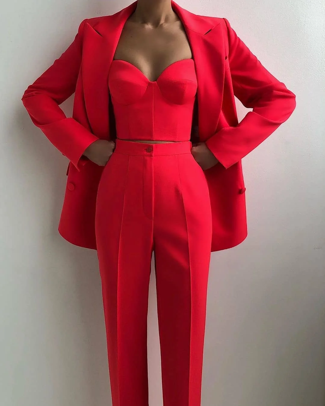 Blazer moda tapete vermelho feminino calças terno lazer soltinho vestuário para festa de casamento (jaqueta + calças)