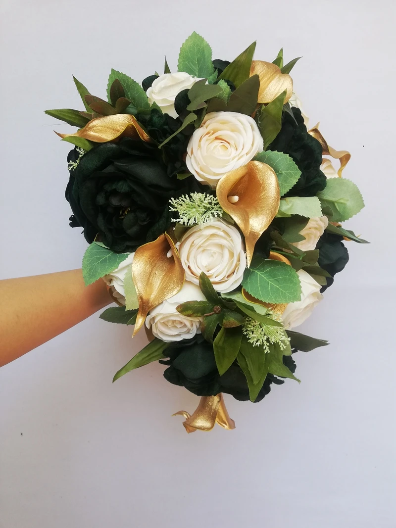 Ramo de flores de Poney verde oscuro hecho a mano, Rosa marfil artificial con oro Calalily, ramo de boda Bruidsboeket