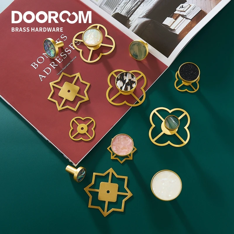 

Dooroom Brass Furniture Handles Shell Simple Nordic Pastoral Wardrobe Dresser Knobs Cupboard Cabinet Drawer Round Colorful Pulls