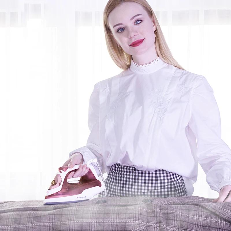 مكواة كهربائية منزلية مكوّاة بالبخار مكوّاة صغيرة معلقة مكواة كهربائية صغيرة قابلة للحمل مكواة صغيرة كي الملابس