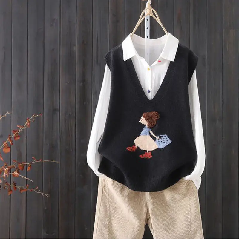 Loose V-neck Knitted Sweater Vest Female Cartoon Embroidery Pattern Sleeveless Simple Commuter Fashion Sweater Vest Women Spring