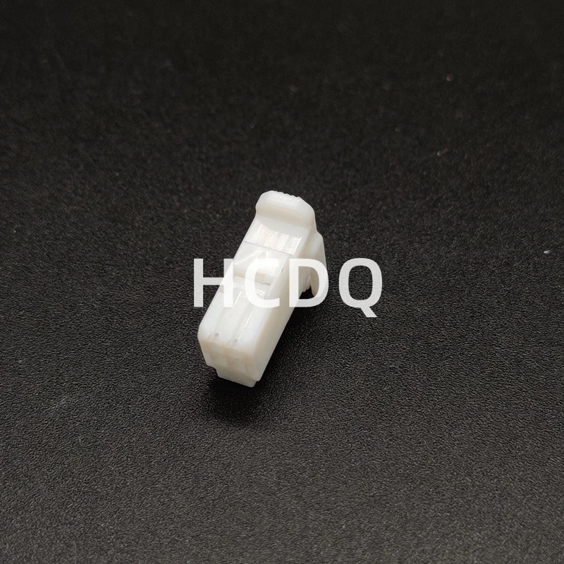 The original 90980-12360 4PIN Female automobile connector plug shell and connector are supplied from stock