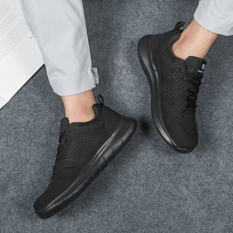 Zapatos informales de malla para hombre, calzado deportivo transpirable para caminar al aire libre, talla grande 50, Primavera