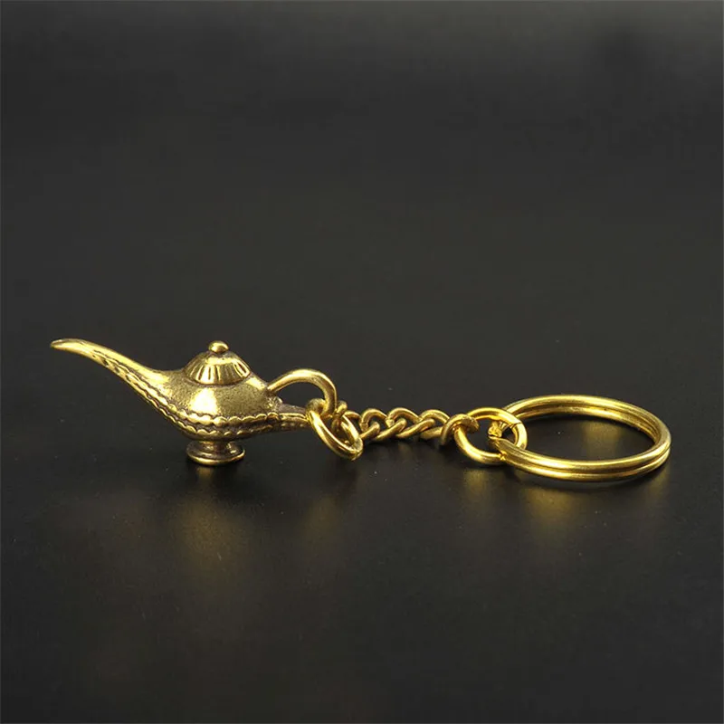 Retro Brass Aladdin Magic Lamp Men Car Keychain Pendant Decoration Trinket Metal Copper Oil Lamp Keyring Hanging Fashion Jewelry