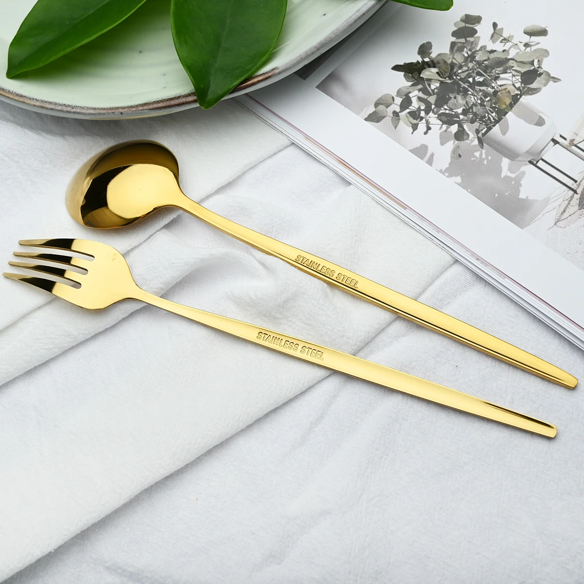 36Pcs/Set Gold Dinnerware Cutlery Set Knife Cake Fruit Fork Coffee Spoon Flatware Silverware Stainless Steel Party Tableware Set