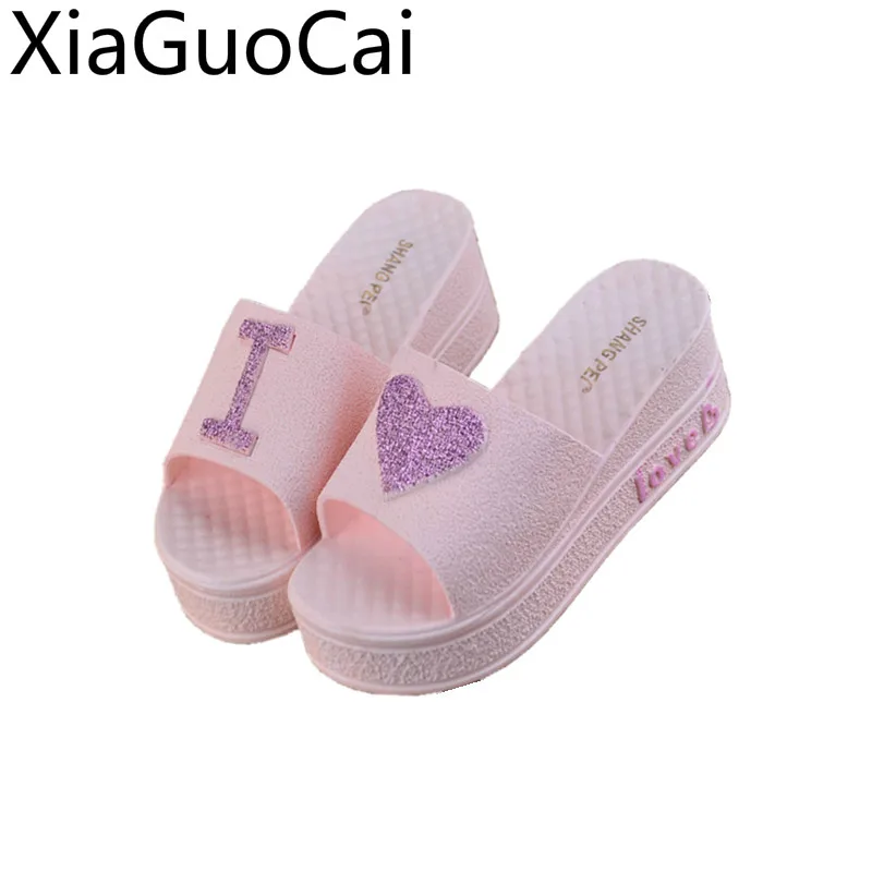 Summer New Fashionable Women Platform Slippers Heart-shaped Muffin Heel Ladies Slides Thick Sole High Heel Slippers