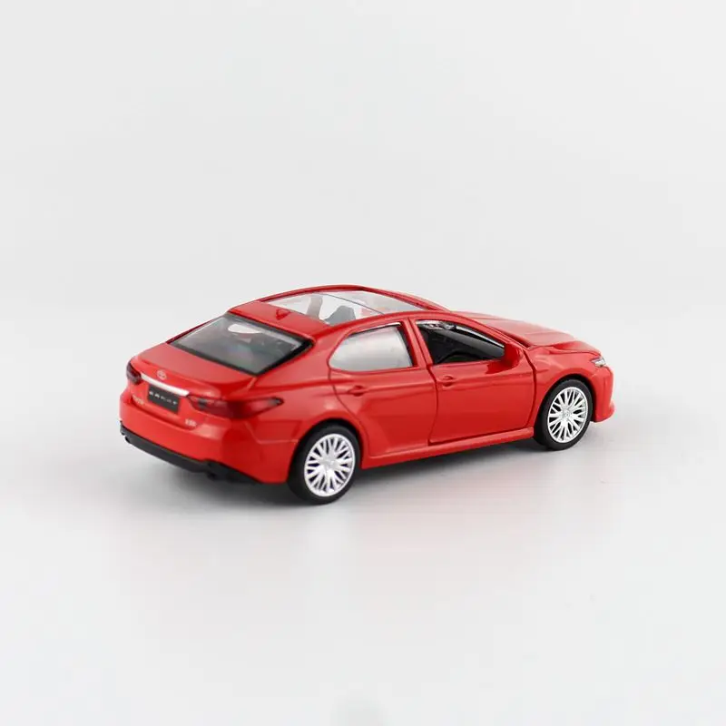 Diecast Metal Toy Model 1:43 Toyota 2017 Camry Car Pull Back Doors Openable Educational Collection Gift Kid Match Box