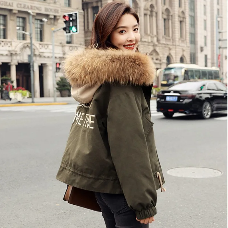 

2023 winter woman coats newest fashion female casaul short parkas with fur collar korean style ladies elegant coat LWL605