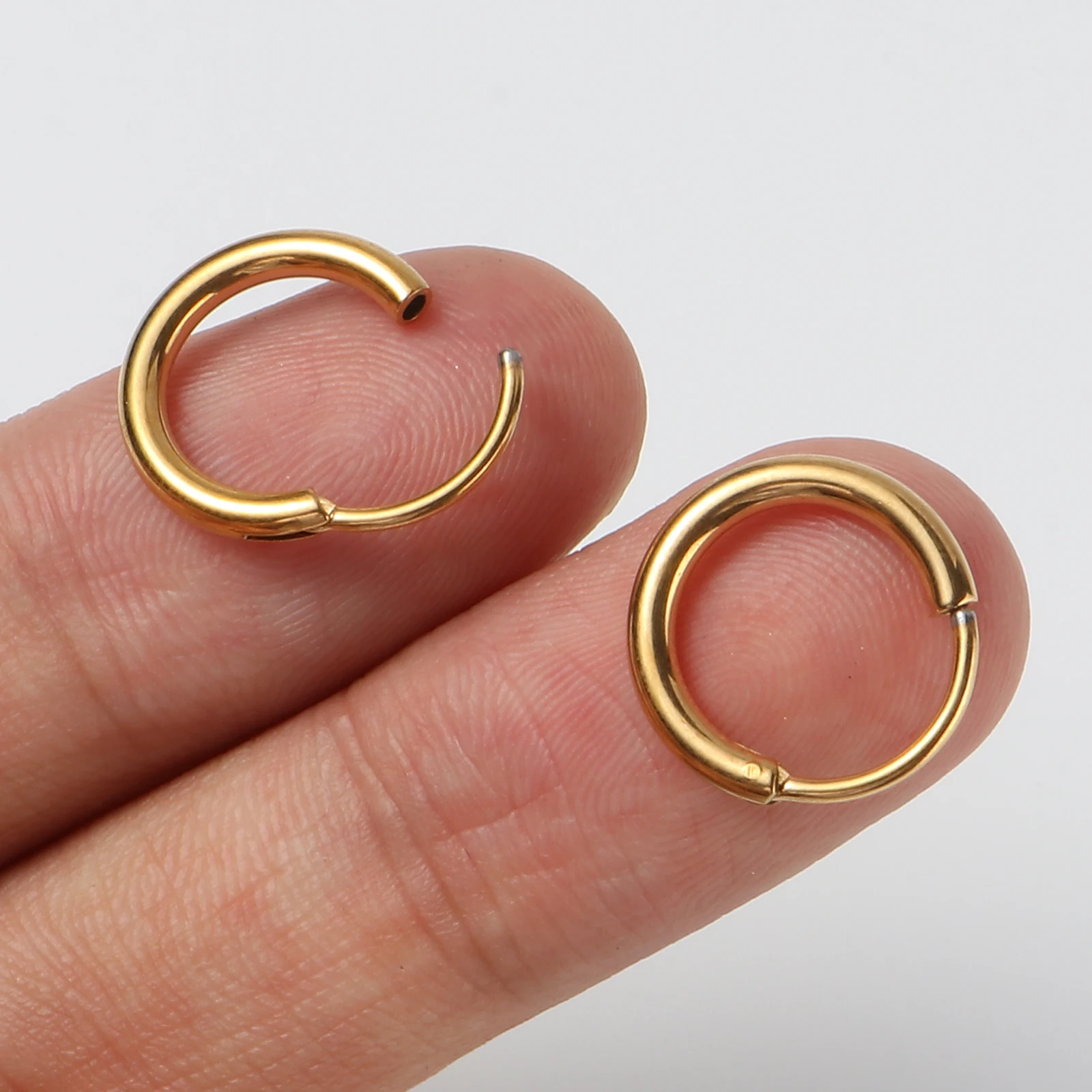 1Pair 1.2-4.8cm Classic Stainless Steel Hoop Earrings For Women Gold Color Round Earrings Men Women Ear Jewelry Gift