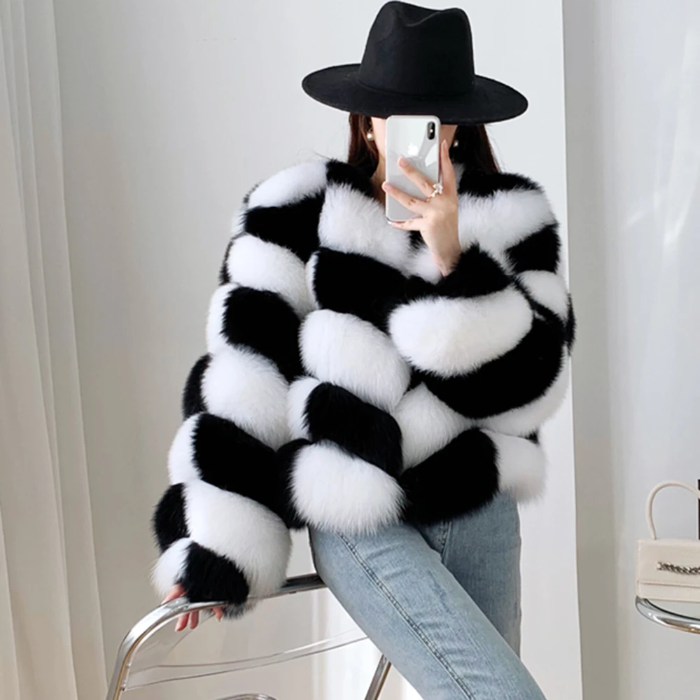 Women Fluffy Fur Coat Real Fox Fur Black White Lattice Genuine Fur Woman's Short Winter Fashion Natural Fur Female Jacket 2024