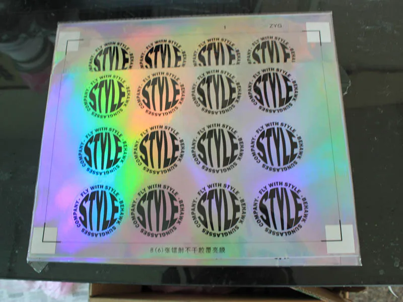 Factory direct supply brand name logo sticker , Glasses hologram sticker 3D hologram sticker for glasses wearings