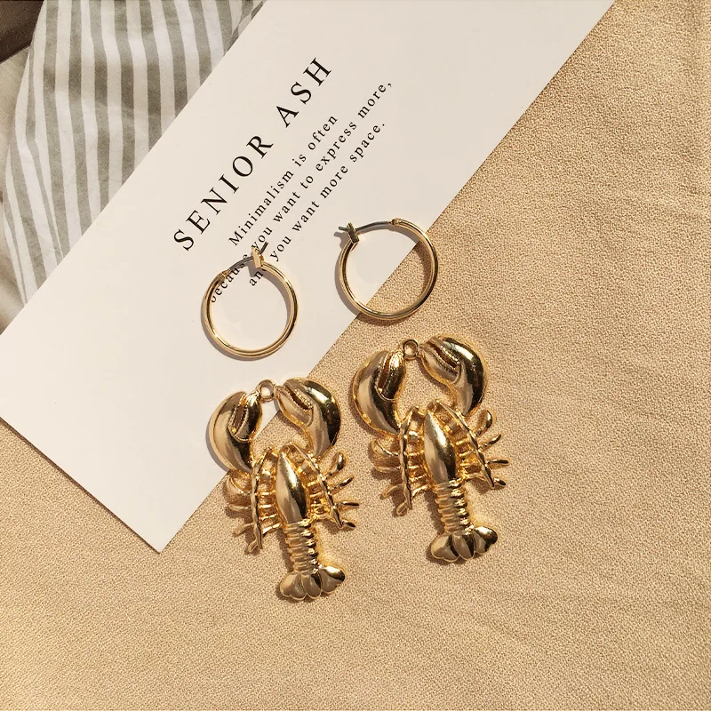 Cute Ocean Beach Sea Lobster Earrings Creative Gold Metal Drop Earrings for Women Female Summer Beach Party Jewelry Gift