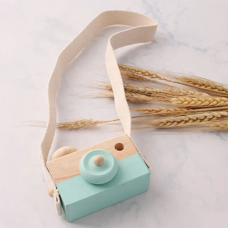 Let's make 1pc Wooden Baby Toys Fashion Camera Pendant Montessori Toys For Children Wooden DIY Presents Nursing Gift Baby Block