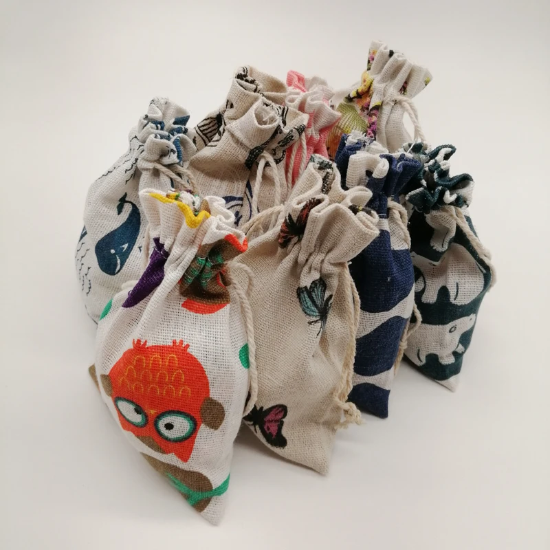 50pcs Pattern Style Jute Bag Sack Cotton Bag Drawstring Christmas Gift Bags for Jewelry Gift Packaging Bags Wedding Pouches Diy