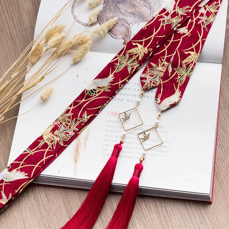 

Antique Hanfu Tassel Hair Band Red Mo E Tou Sheng Crane Beam Streamers Costume Headdress