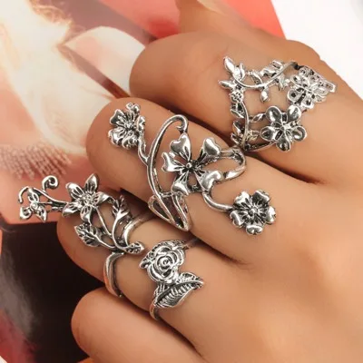 New fashion Retro three-dimensional flower and leaf 4 piece set combination ring For Women  girl Accessories jewelry wholesale