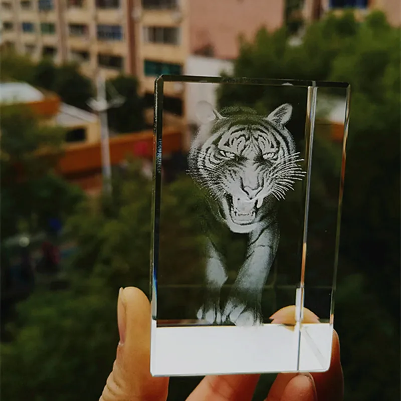 Top Quality Customize 5*5*8CM Crystal 3D laser Tiger Crystal Paperweight Crystal Promotional Gift Crystal Crafts Home Decoration