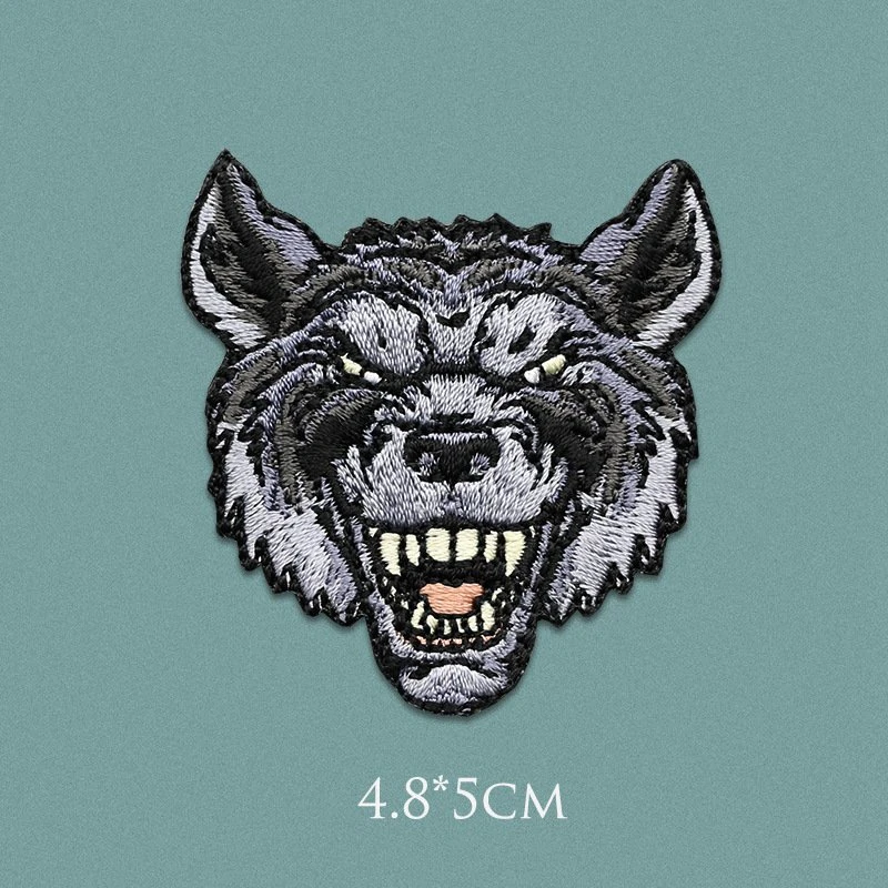High quality fashion bear fierce animal tiger lion wolf head embroidery patch cloth stickers DIY T-shirt accessori