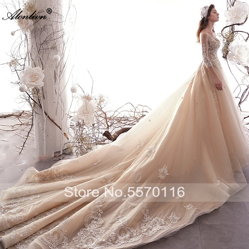 Alonlivn Lustrous Appliques Lace Beading Pearls O-Neck Ball Gown Wedding Dress Chapel Train Three Quarter Bridal Gowns