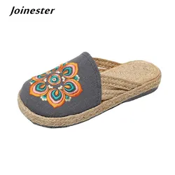 Flat Heeled Ethnic Slippers for Female Vintage Embroidered Wide Toe Women Sandals босоножки женские 2021 Ladies Summer Shoes