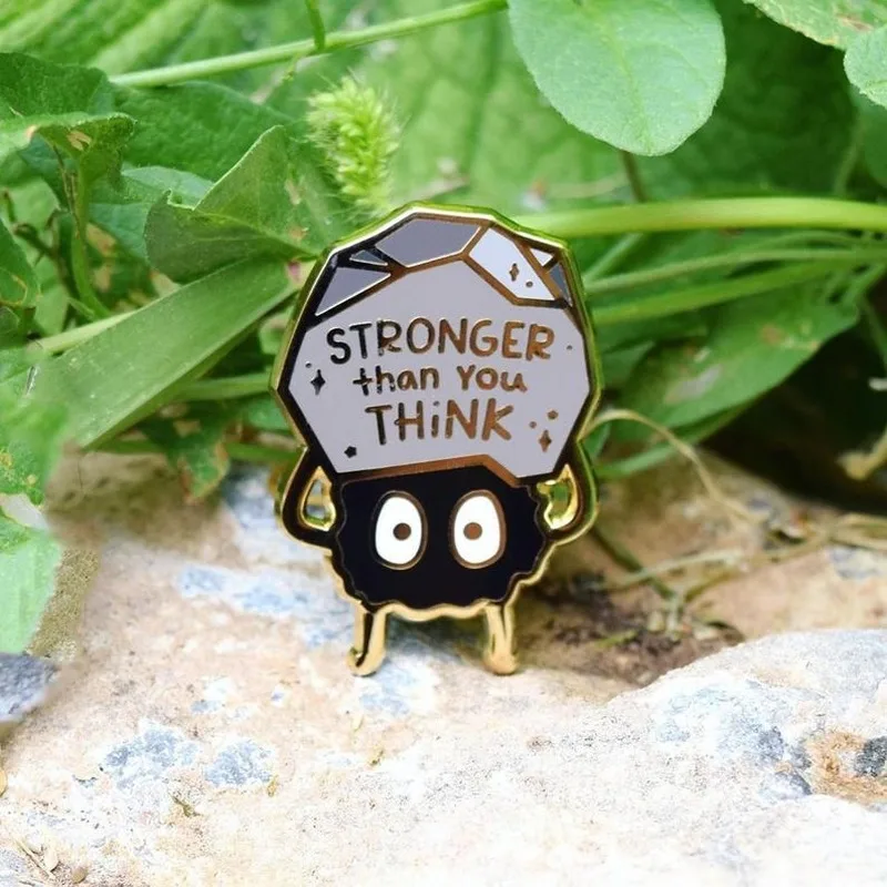 Stronger Than You Think Hard Enamel Pins Fashion Medals Ant Brooch Metal Lapel Pin Badge Backpack Akcesoria Biżuteria Prezent 2021