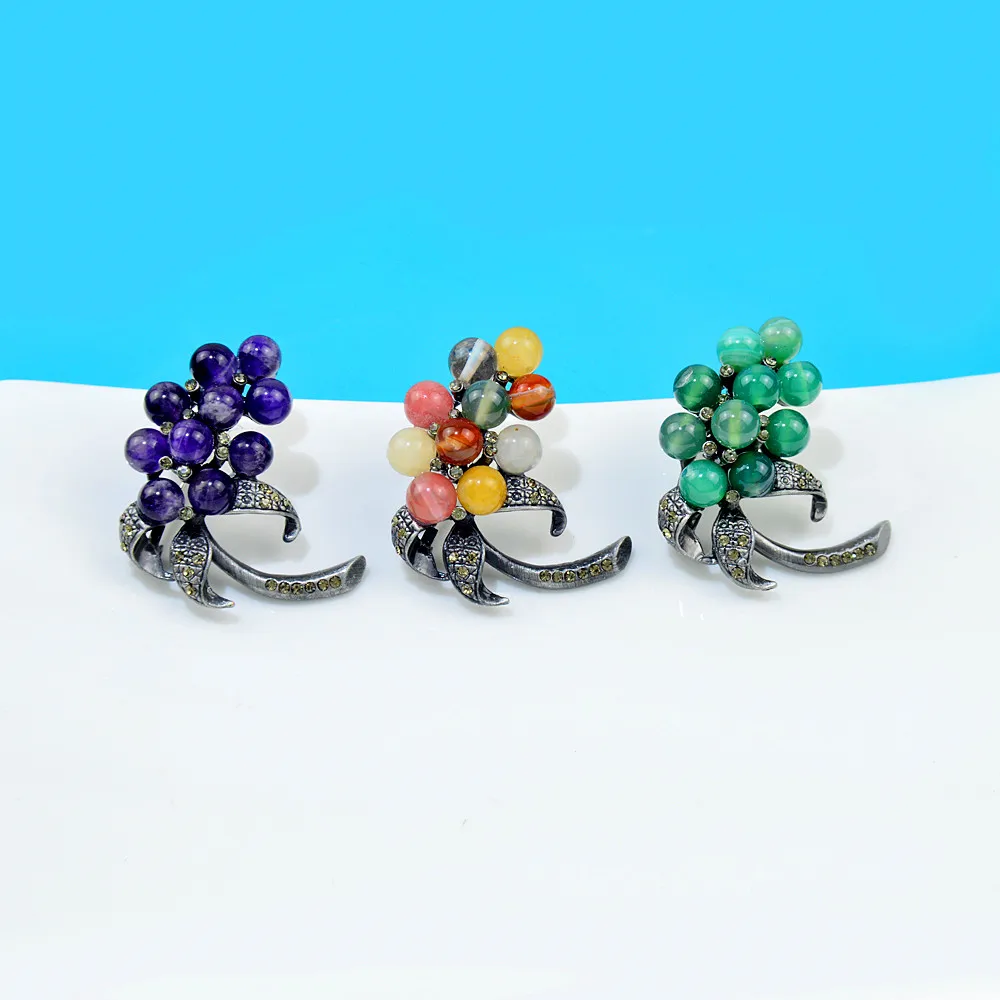 CINDY XIANG Colorful Natural Stone Flower Brooches For Women Vintage Fashion Winter Pin 3 Colors Available Good Gift