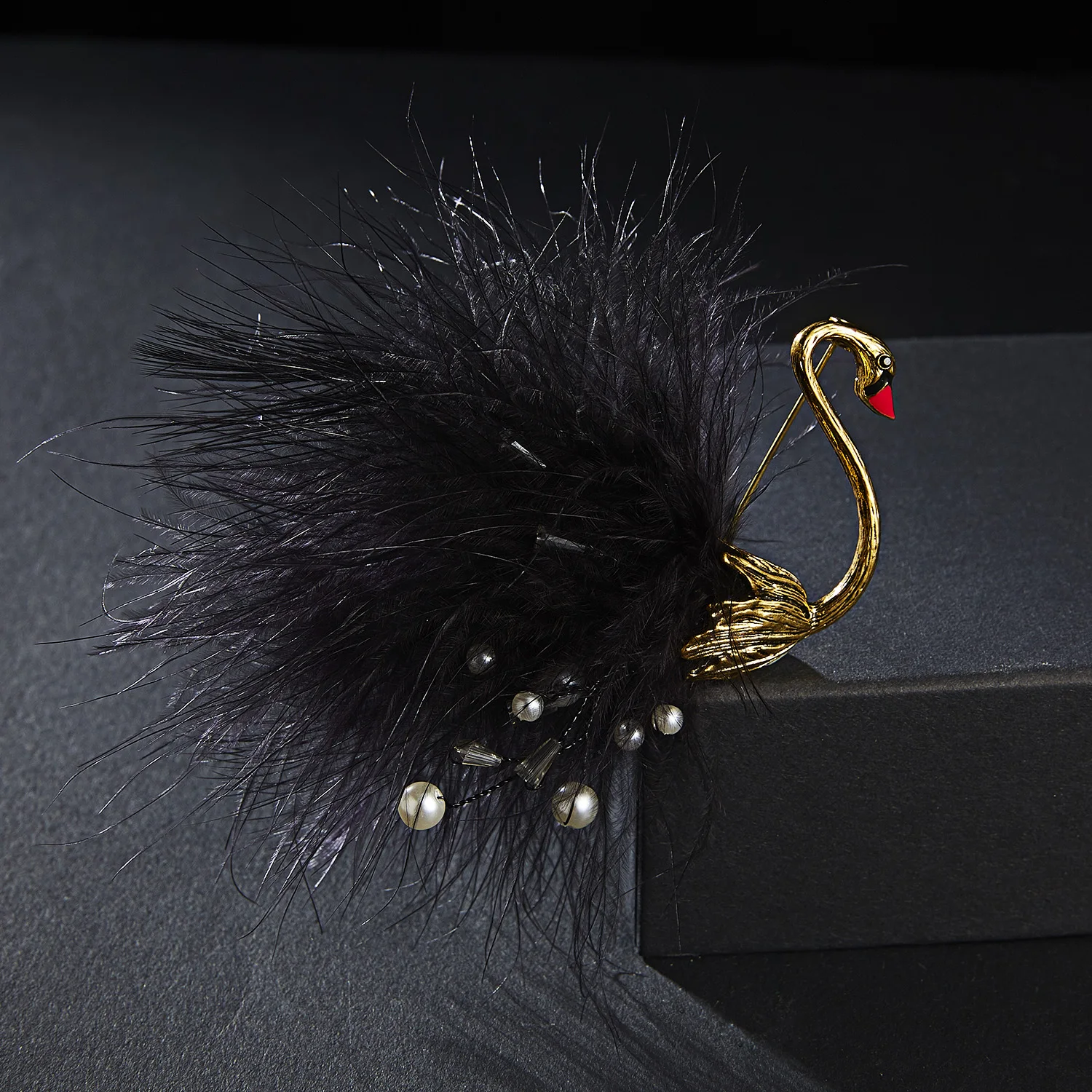 Rinhoo Crystal Imitation Pearl Animal Brooches Women Bird Elegant Pins Rhinestone Corsage Party Jewelry Vintage Feather Brooches