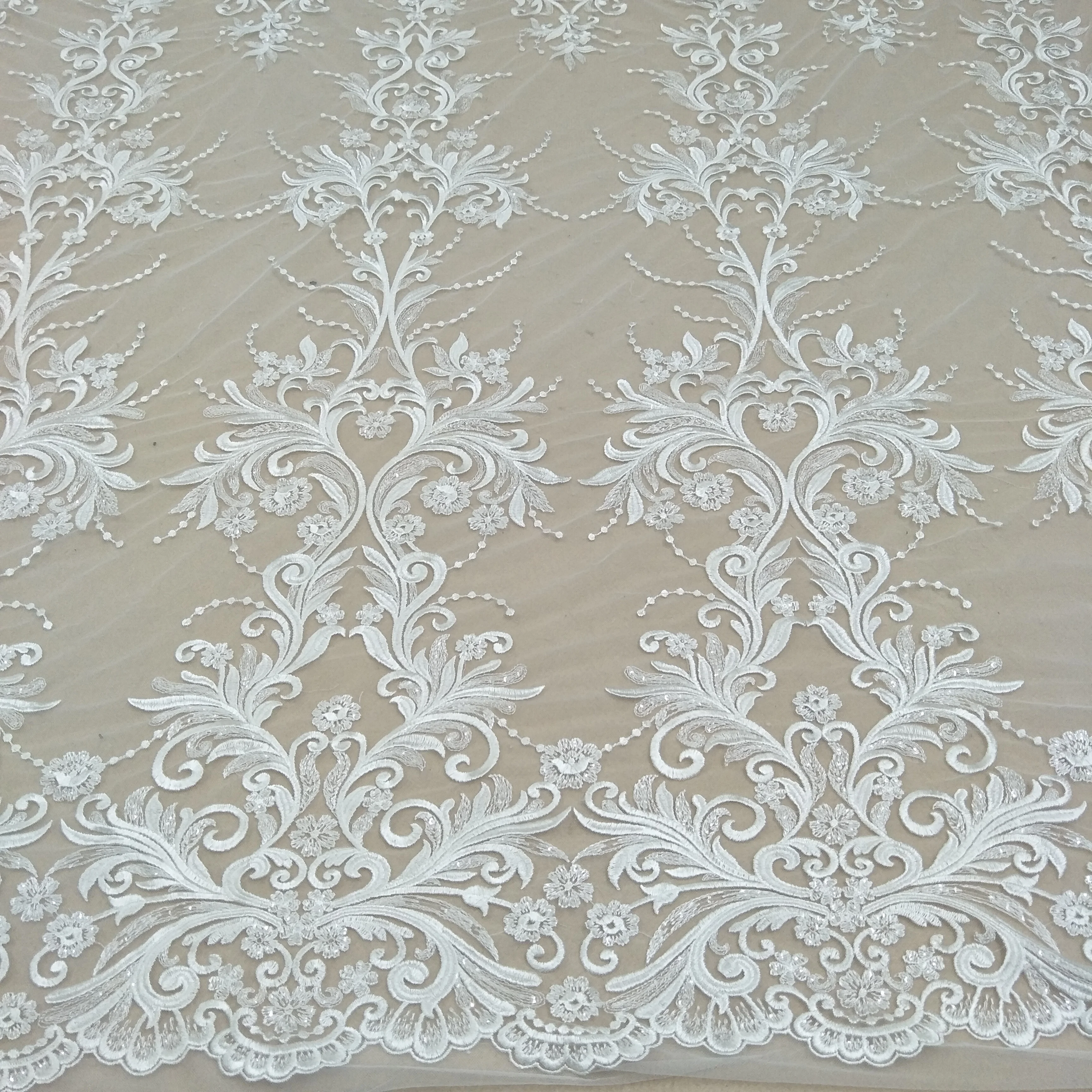 newest design wedding gown dress lace fabric bridal lace fabric 130cm width wedding dress lace sell by yard