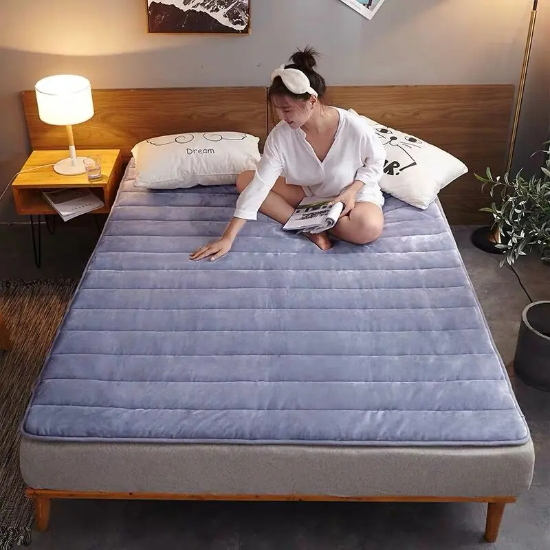 Winter New comfortable Soft Foldable Tatami Mattress home Thick warm Flannel high quality Mattress twin queen king full size