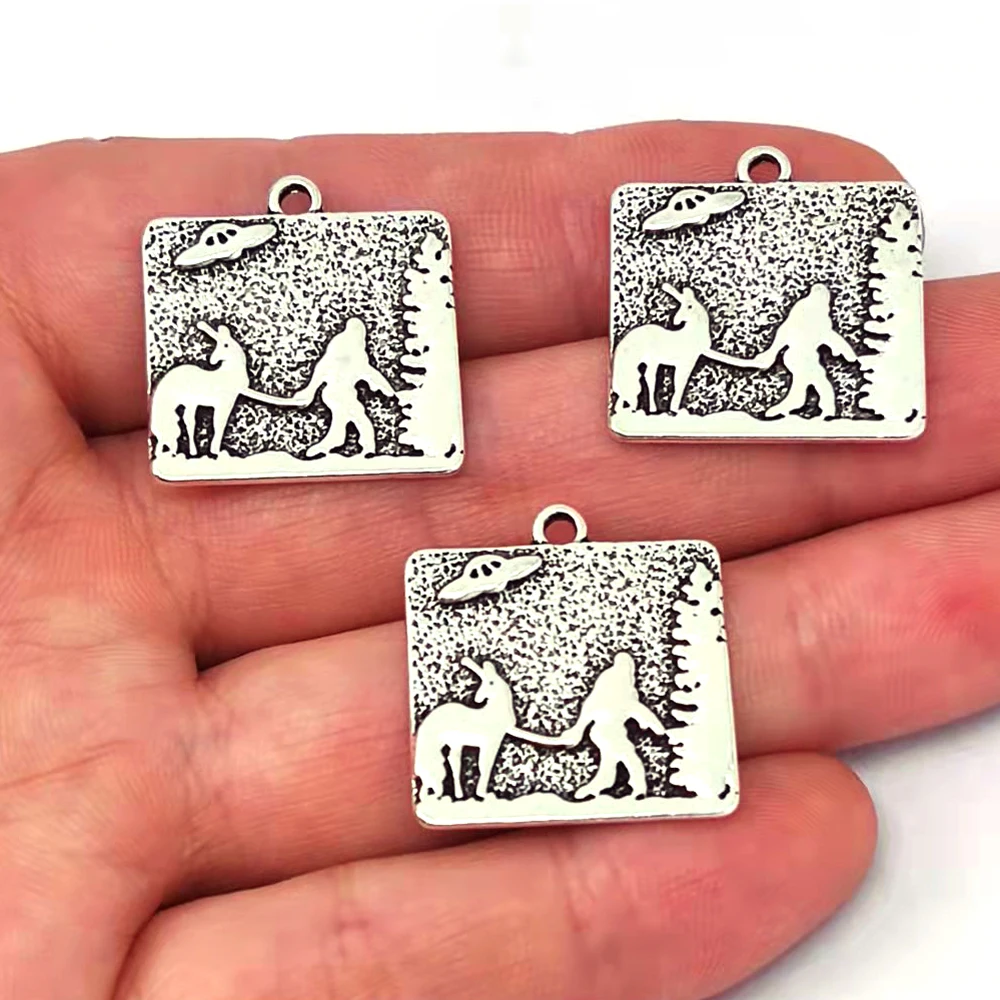 50pcs Sasquatch Bigfoot pendant charm Forest Alien Spaceship Science Fiction Mysterious charms Jewelry for women man Accessories