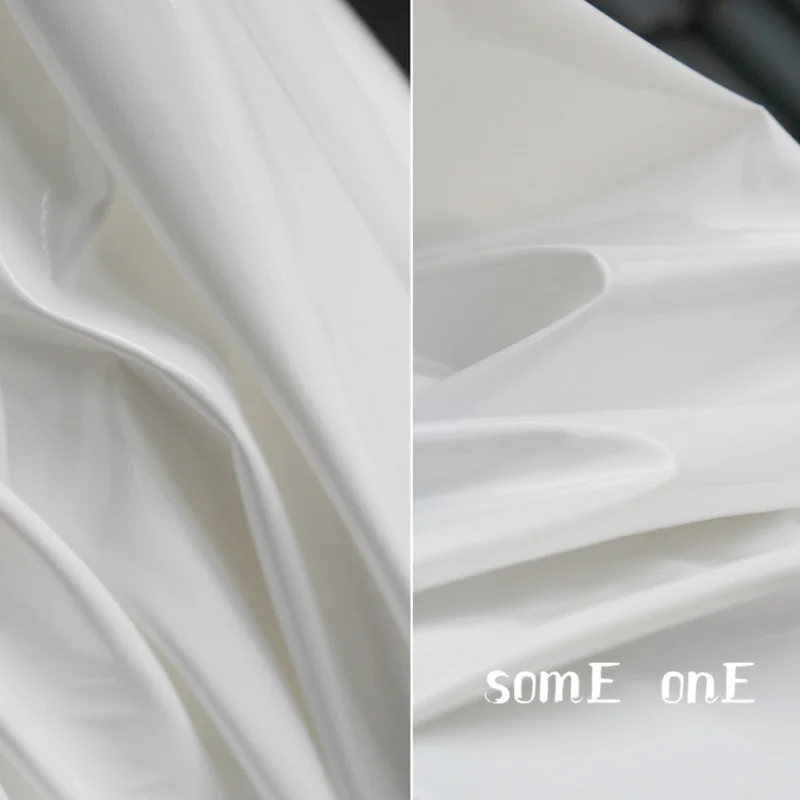 

Блестящая лакированная кожаная ткань, белые водонепроницаемые нашивки «сделай сам», сценический декор для косплея, реквизит, сумка, сценическое платье, пальто, одежда, дизайнерская ткань