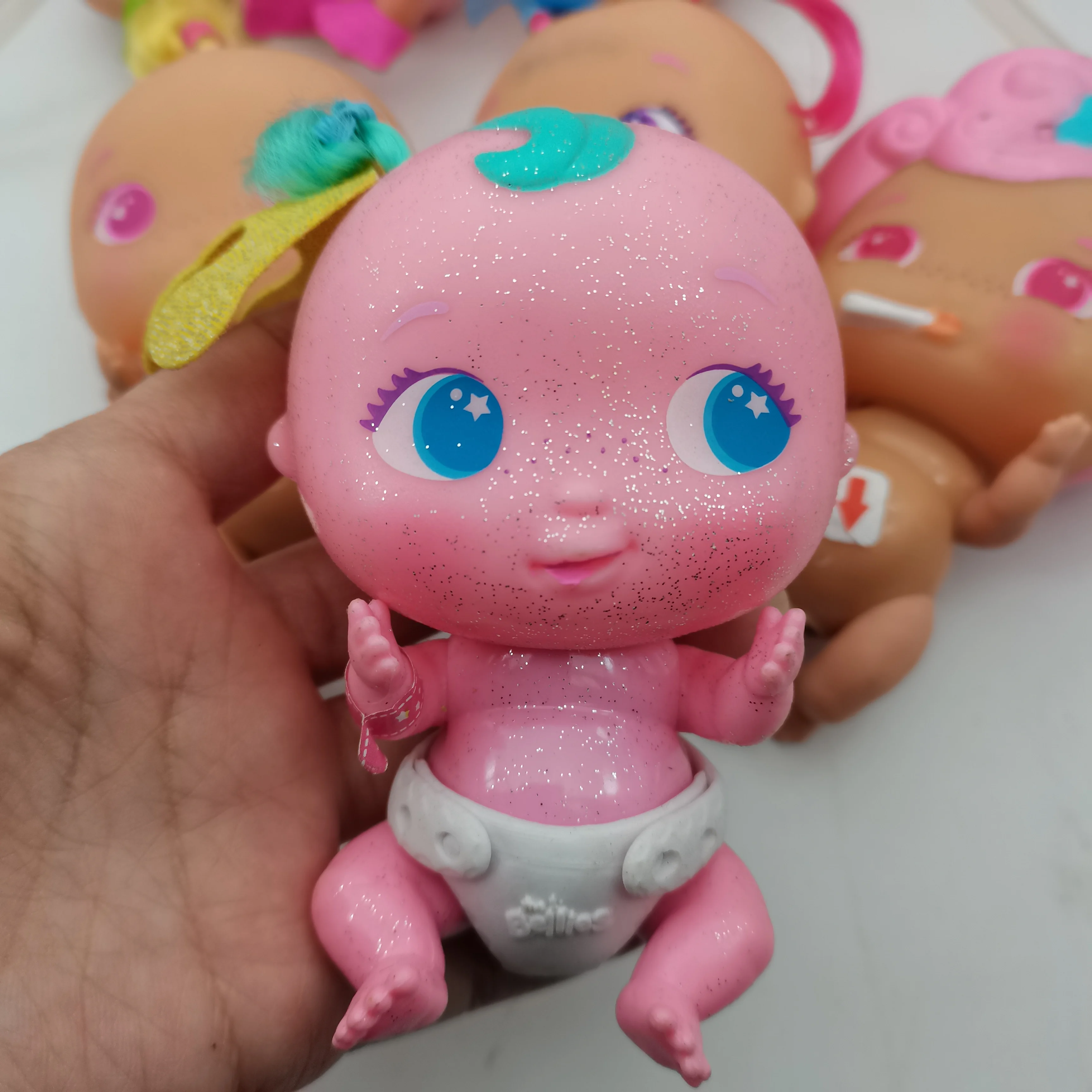 Mini Pinky Mini Boo Mini Muak Yummy Bubblefart Achoo Baby The Belly Doll Action Figure Model Original 4\